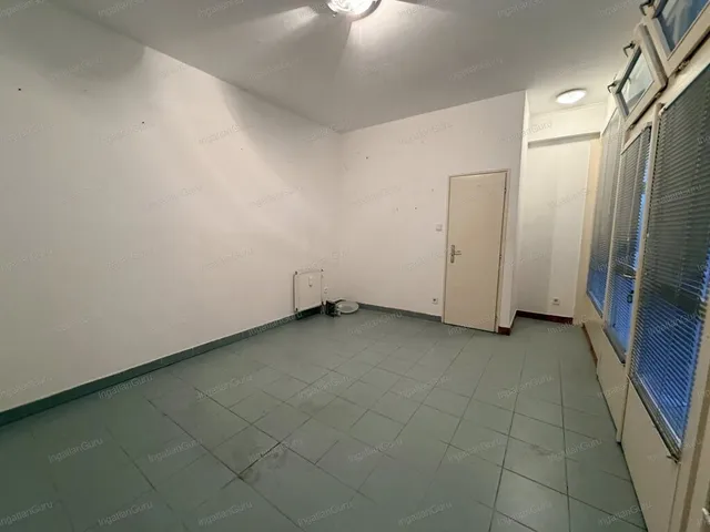 Kiadó kereskedelmi és ipari ingatlan Kecskemét 18 nm