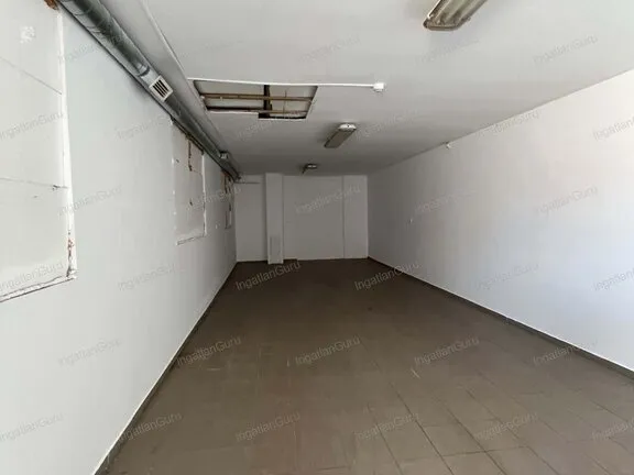 Eladó kereskedelmi és ipari ingatlan Kecskemét 1100 nm