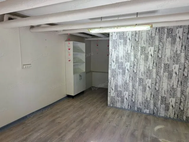 Kiadó kereskedelmi és ipari ingatlan Kecskemét 21 nm