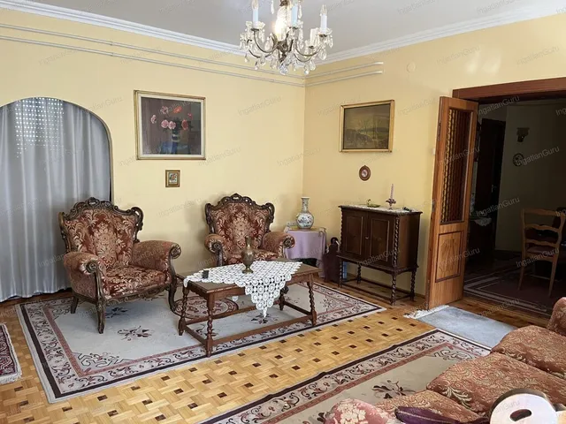 Eladó lakás Kecskemét, Belváros 139 nm