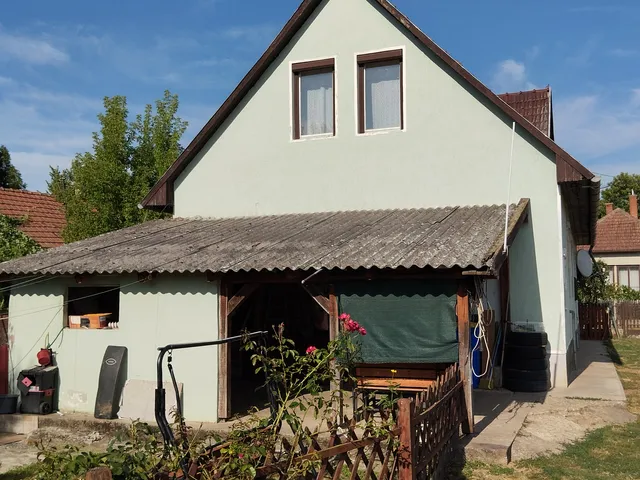 Eladó ház Tiszadob 100 nm