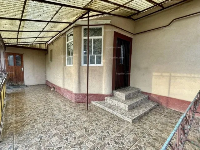 Eladó ház Tiszadob 70 nm