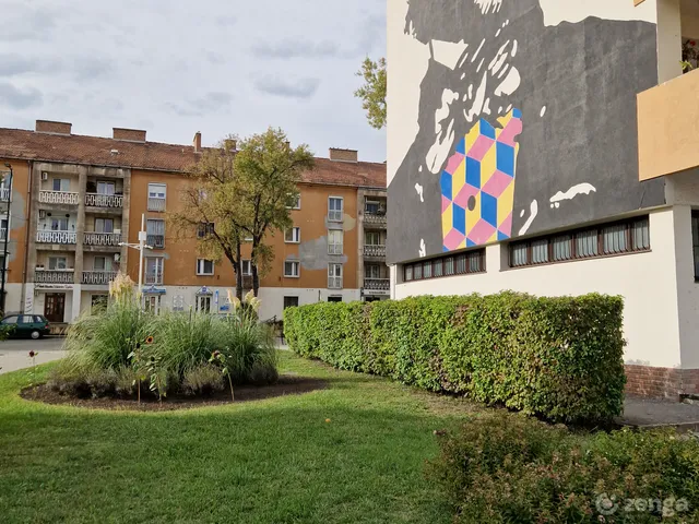 Eladó lakás Kazincbarcika, Belváros 65 nm
