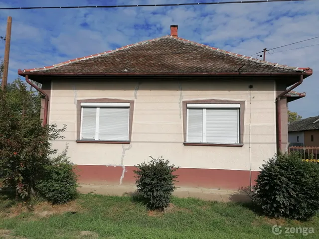 Eladó ház Kisújszállás 110 nm
