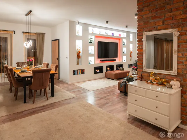 Eladó ház Kaposvár, Belváros 339 nm