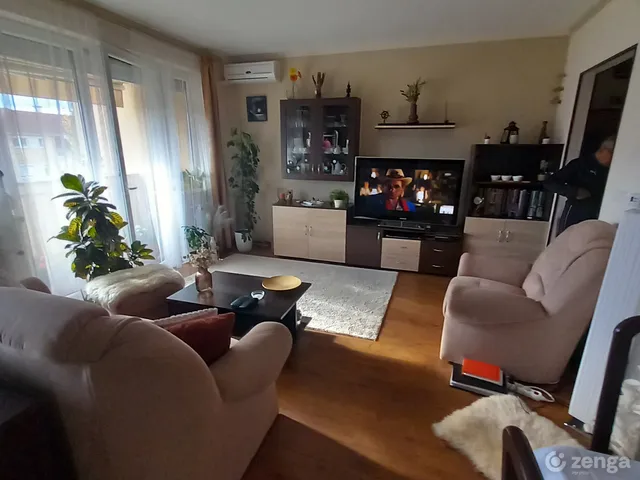 Eladó lakás Dunakeszi 64 nm