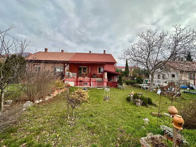 Eladó ház Balatonfüred, Belváros 88 nm