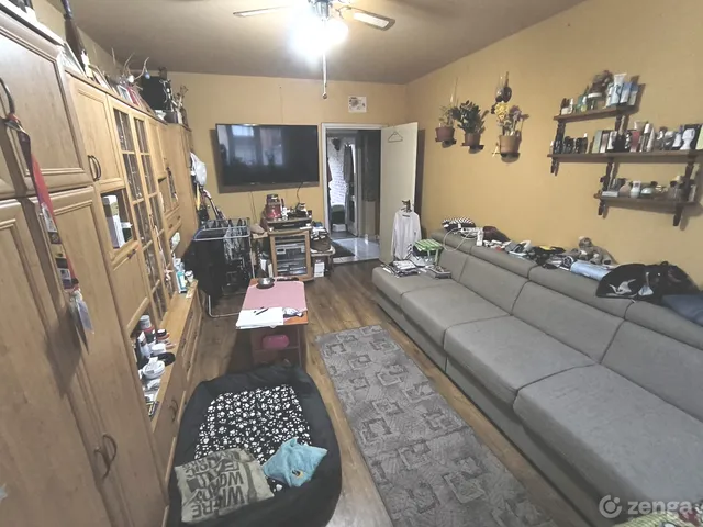 Eladó lakás Pécs, Málom 57 nm