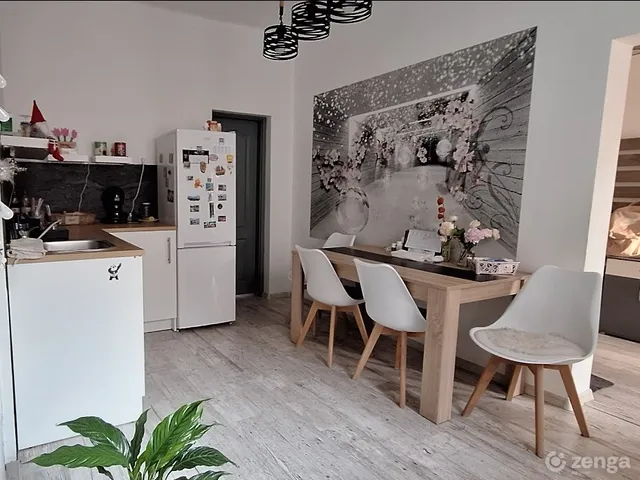 Eladó ház Esztergom, Esztergom-Kertváros 140 nm