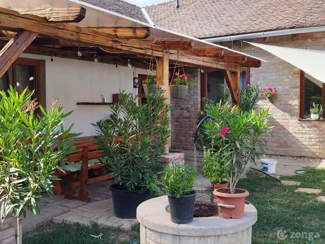 Eladó ház Hódmezővásárhely, Tarján 130 nm