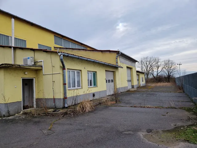 Eladó kereskedelmi és ipari ingatlan Tarcal 1223 nm