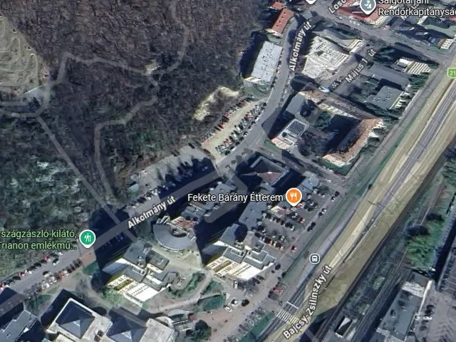 Eladó telek Salgótarján, Alkotmány utca 4476 nm