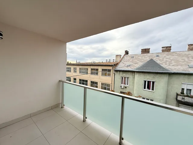 Eladó lakás Budapest XIII. kerület, Lőportárdűlő, Csata utca 3-7 89 nm