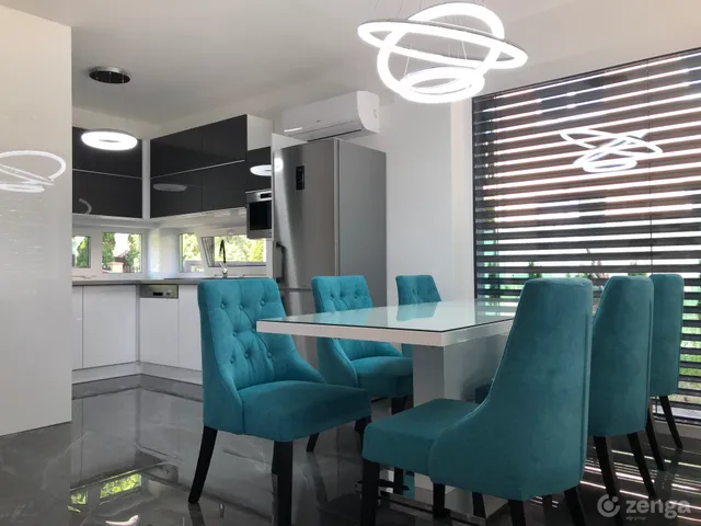 Kiadó ház Siófok, Ezüstpart 136 nm