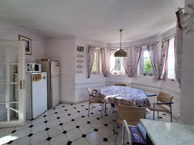 Eladó ház Hévíz 300 nm