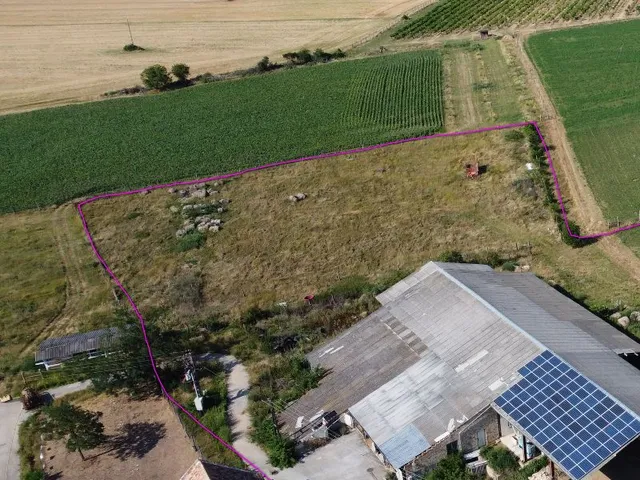 Eladó mezőgazdasági ingatlan Sümeg 400 nm