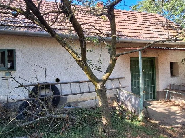 Eladó telek Zalaapáti 4373 nm