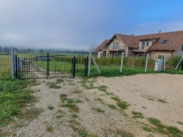 Eladó telek Kehidakustány 1050 nm