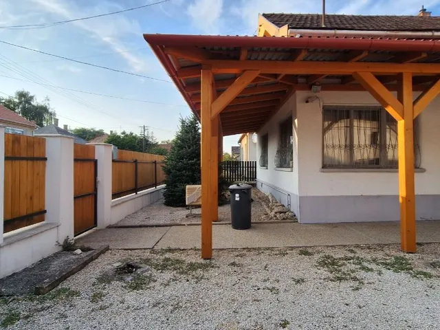 Eladó ház Zalaszentgrót, Aranyod 160 nm