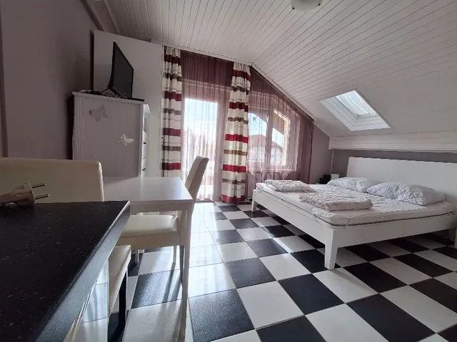 Kiadó lakás Hévíz 20 nm