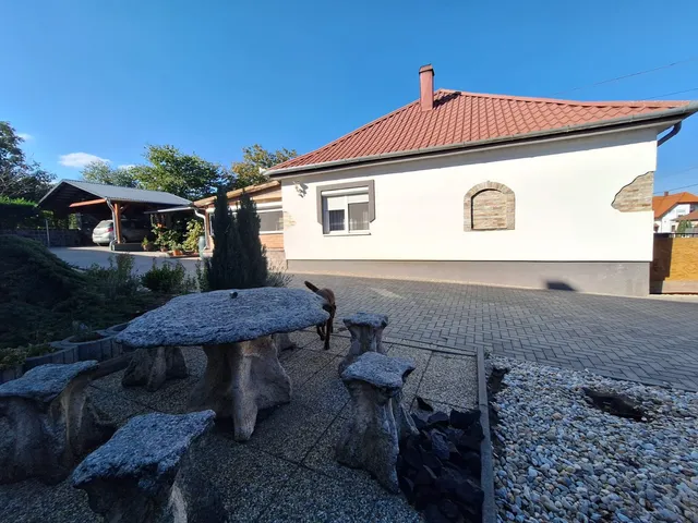 Eladó ház Zalaapáti 102 nm