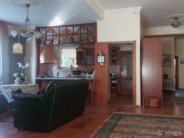 Eladó ház Kecskemét 190 nm