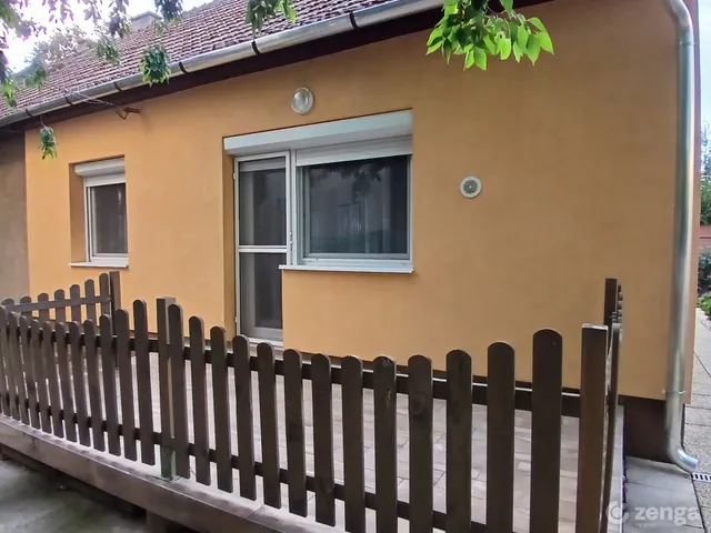 Eladó ház Szeged, Móraváros 53 nm