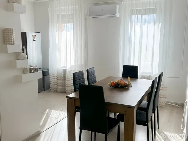 Eladó lakás Pécs, Kertváros 59 nm
