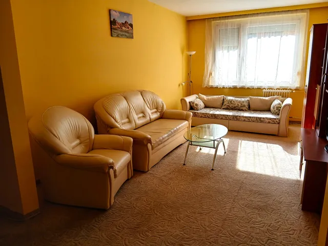 Eladó lakás Győr, Nádorváros 53 nm