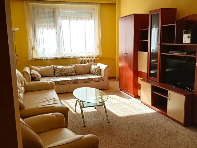 Eladó lakás Győr, Nádorváros 53 nm