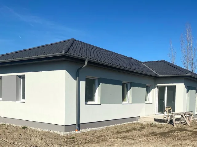 Eladó ház Vámosszabadi 115 nm