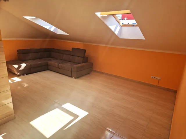 Eladó lakás Győr, Szabadhegy 67 nm