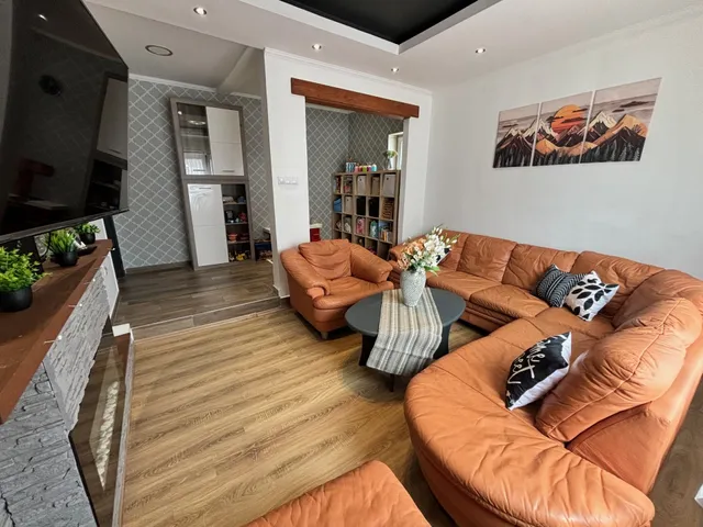 Eladó ház Győrladamér 160 nm