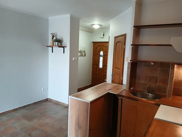 Eladó lakás Győr, Sziget 36 nm