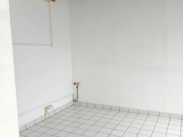 Kiadó kereskedelmi és ipari ingatlan Győr, Belváros 55 nm