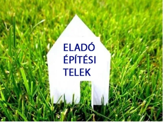 Eladó telek Gönyű 724 nm