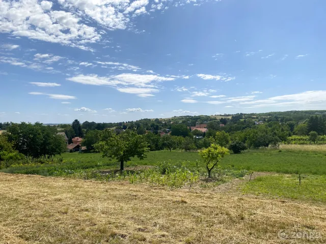 Eladó telek Győr, Ménfőcsanak 2543 nm