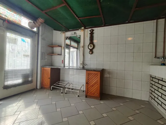 Eladó kereskedelmi és ipari ingatlan Szeged, Északi városrész 16 nm