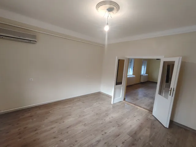 Eladó ház Szeged, Petőfitelep 79 nm