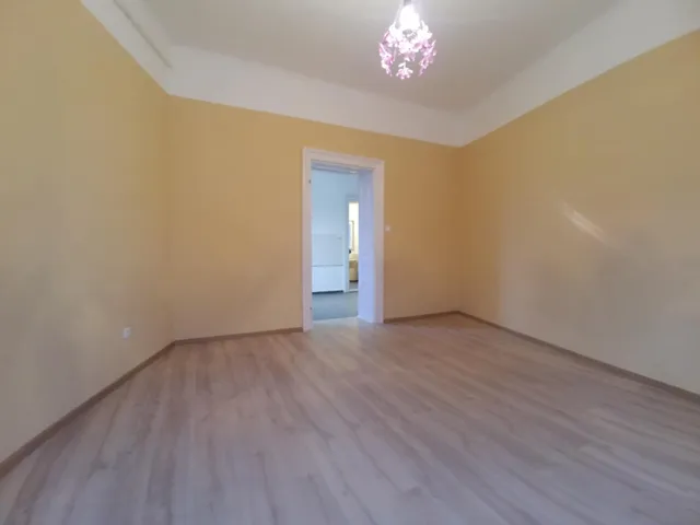 Eladó lakás Szeged, Móraváros 42 nm