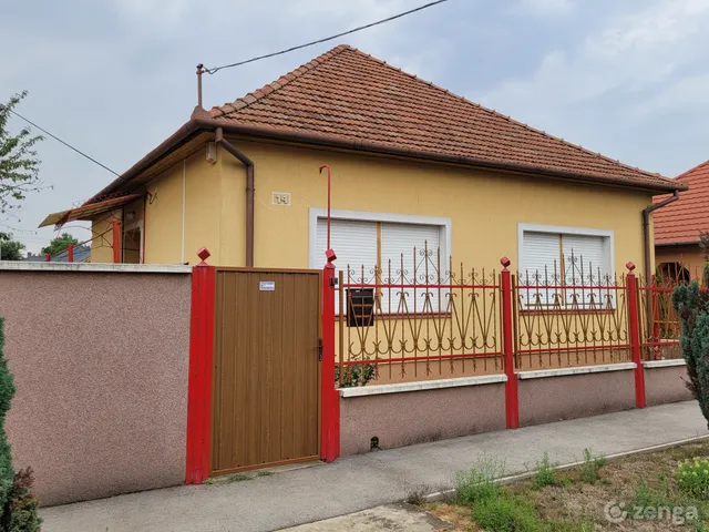 Eladó ház Békéscsaba, Erzsébethely (Jamina) 130 nm