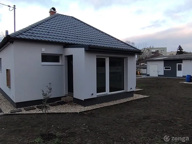 Eladó ház Százhalombatta, Urbárium 60 nm