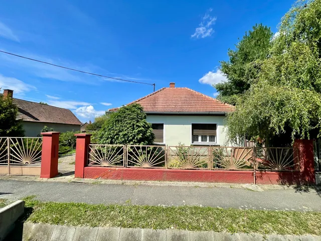 Eladó ház Bejcgyertyános 80 nm