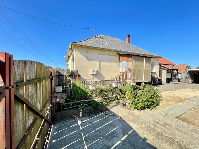 Eladó ház Somlóvásárhely, Kossuth utca 98 nm