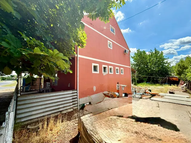 Eladó ház Celldömölk, Hegyi utca 25. 200 nm