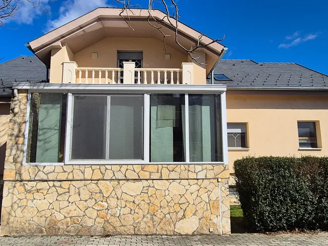 Eladó ház Sárvár, Vármellék 415 nm