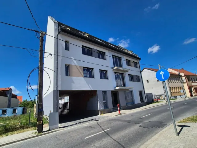 Eladó lakás Sárvár, Árpád utca 13. 52 nm