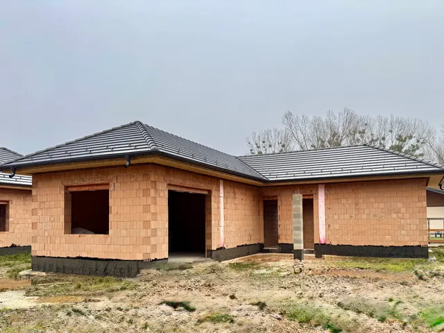 Eladó ház Sárvár 97 nm