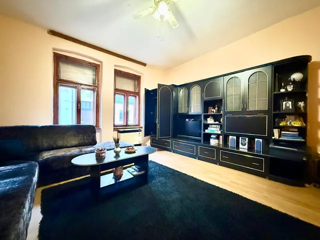 Eladó lakás Sárvár, Vármellék 78 nm