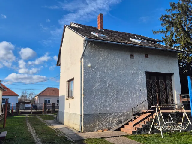 Eladó ház Répcelak 180 nm